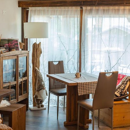 Majon De La Nona Hotel Pozza di Fassa Eksteriør billede