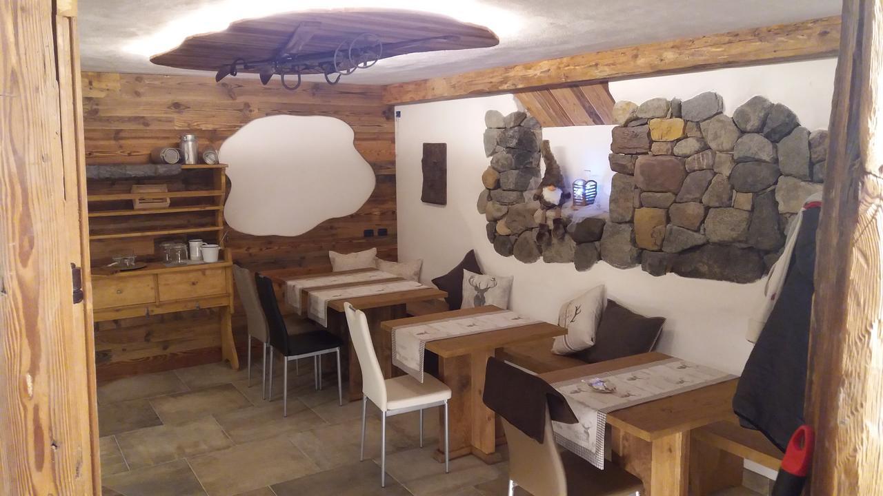 Majon De La Nona Hotel Pozza di Fassa Eksteriør billede